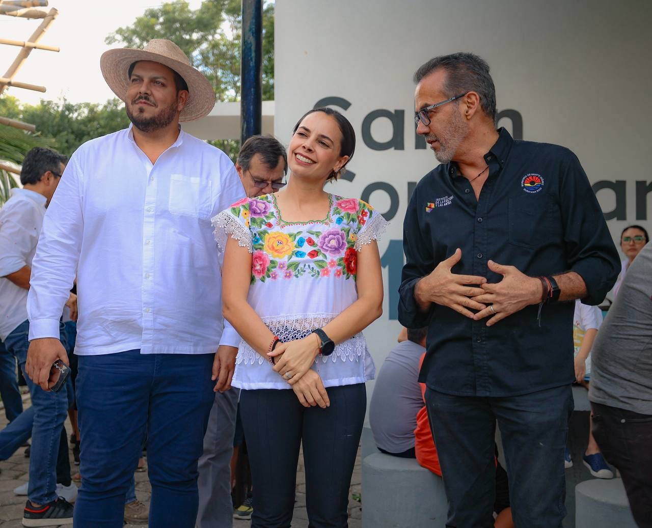 uploads/6/32/01 (1644).Jpeg